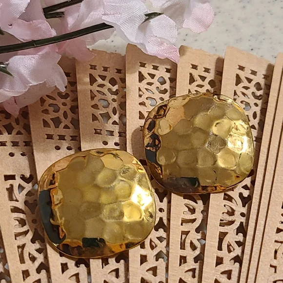 Brass Earrings for sale today gold tone - Picture 7 of 14